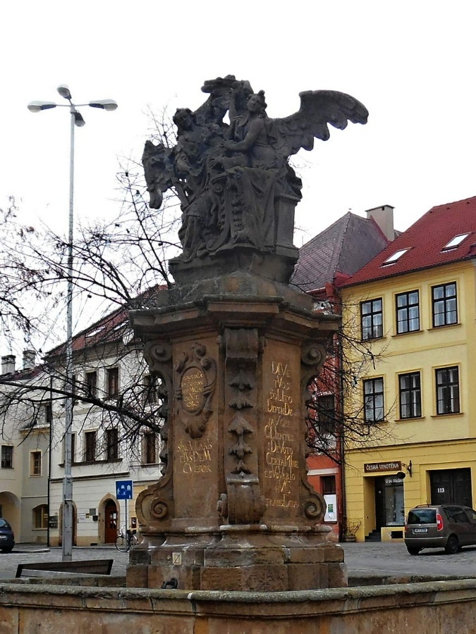 Hradec Králové_H_Malé náměstí