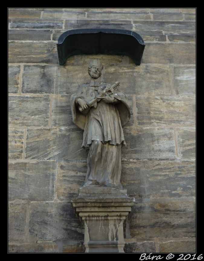 Německo Bamberg_u kostela Matky Boží.