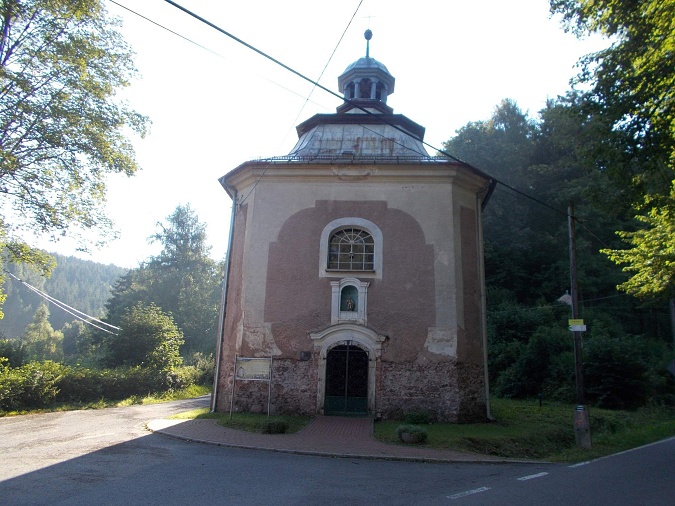 Polsko Lewin Klodzki_kaple svJN