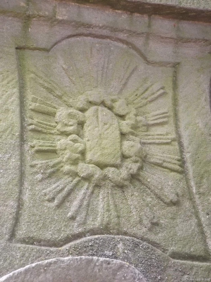 Holohlavy_S_reliéf,socha svJN